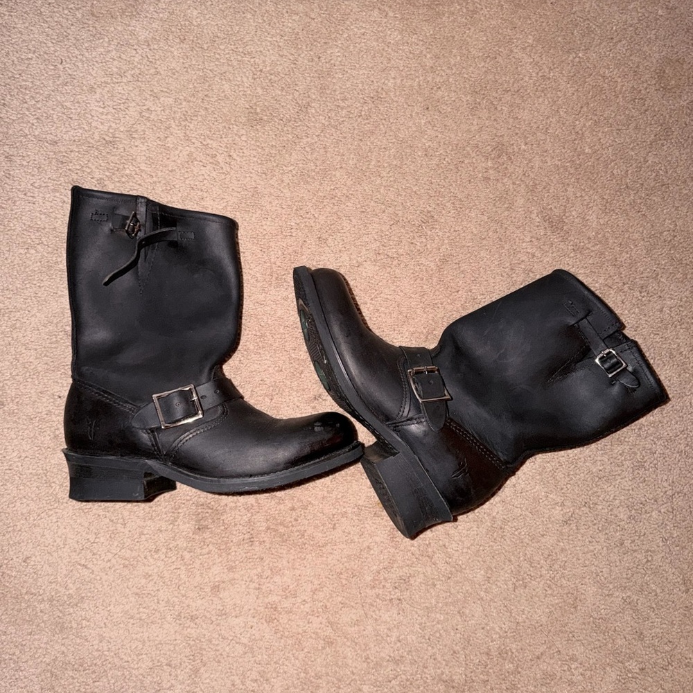 Frye women’s  Black Leather Buckle Boots